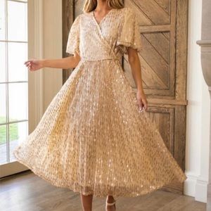 Gold Sequin Dress/ Ivy City Co/ Goldie